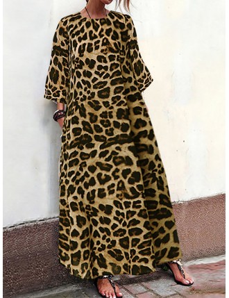 Leopard Print 3/4 Sleeve Plus Size Dress with Pockets